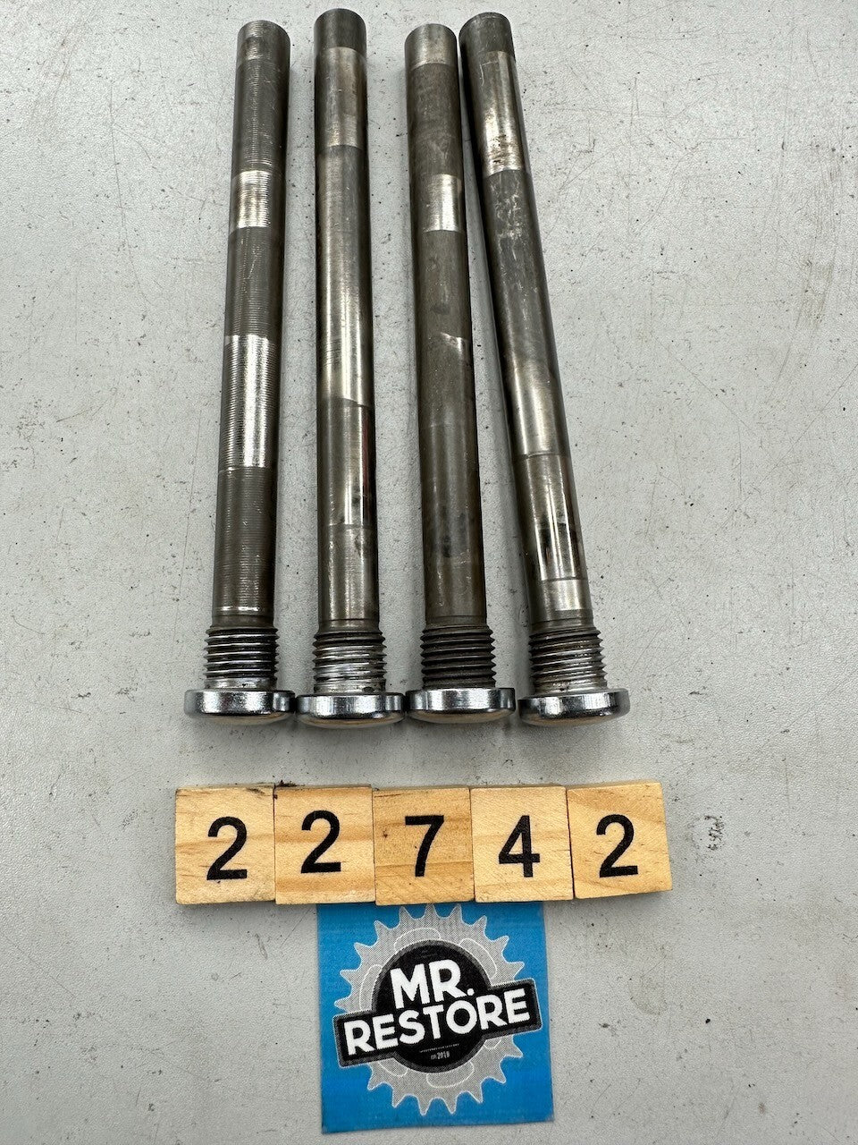 Honda XL600 1980s Rocker Arm Shafts x 4