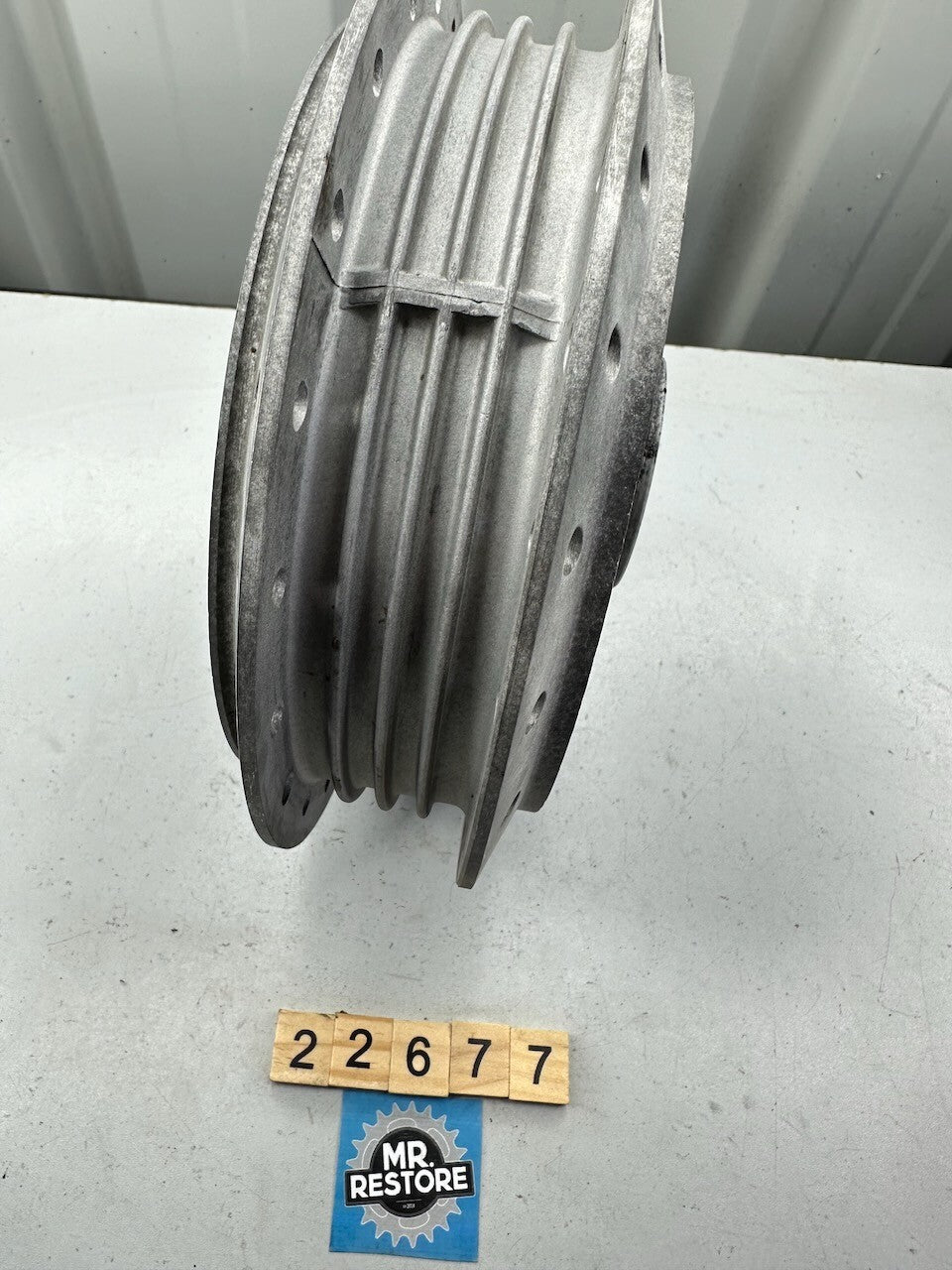 Kawasaki S1 250 S2 350 Triple Rear Wheel Hub 42009-011