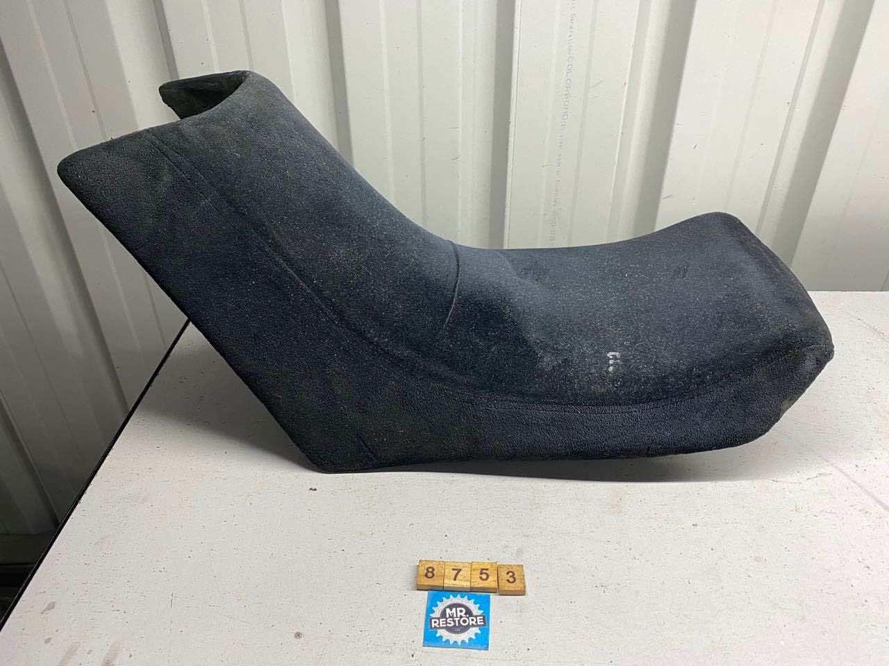 Kawasaki GPZ250R EX250 Ninja Seat 1986 1987 53001-1462 - Suede covered 