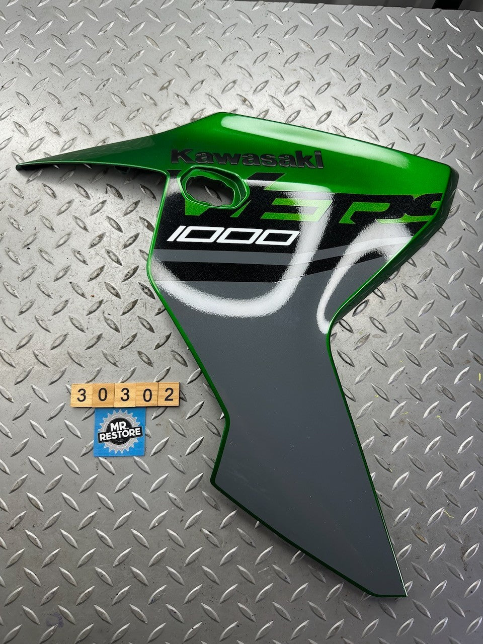 Kawasaki KLZ1000 Versys 1000 2019 Left Outer Shroud Cowling Panel in VGC