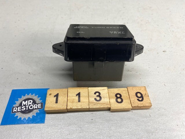 Suzuki RGV250 L Dash Lights Cover & Bulb Holder
