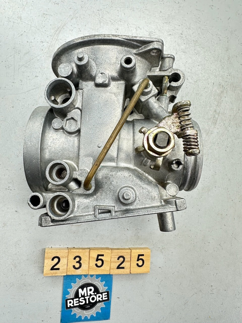 Yamaha FZR1000 '89-94' 3GM Inner Right Carburettor Carb Body & Throttle Pulley
