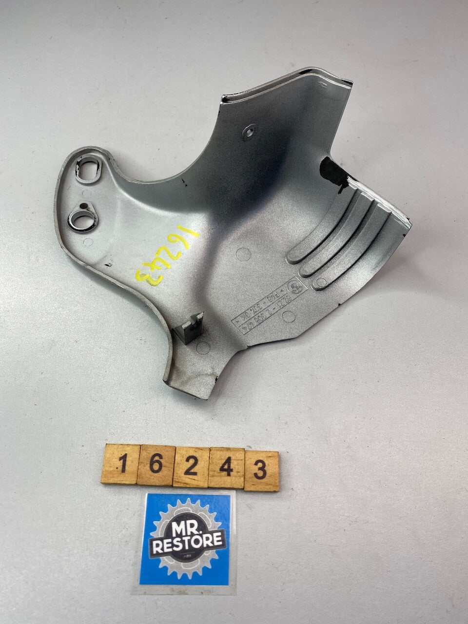 BMW R1100R R850R R/H Meter Cover 62 21 2 306 474