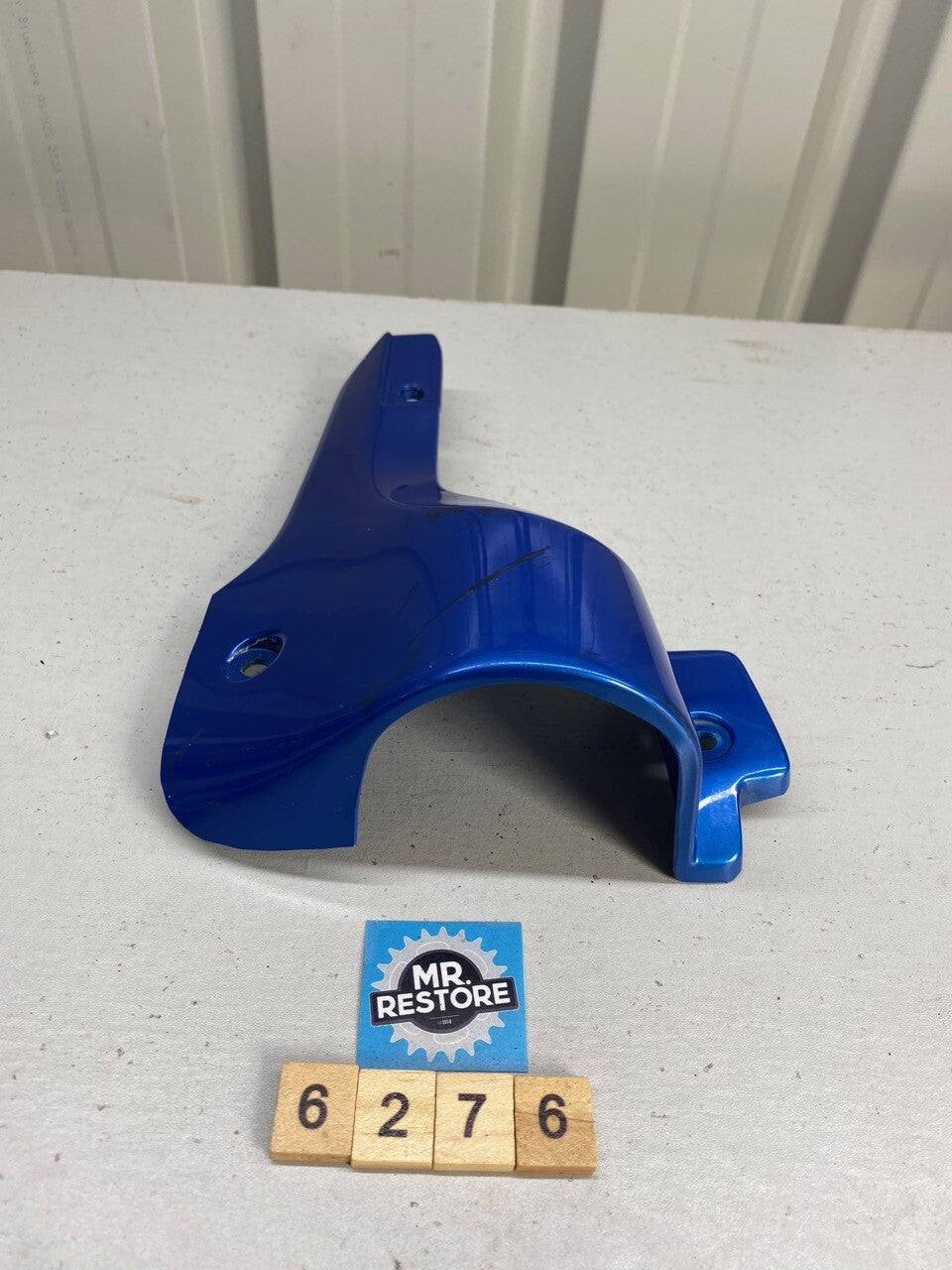 Triumph Tiger 93-98 900 Right Fork Cover 2300806DX