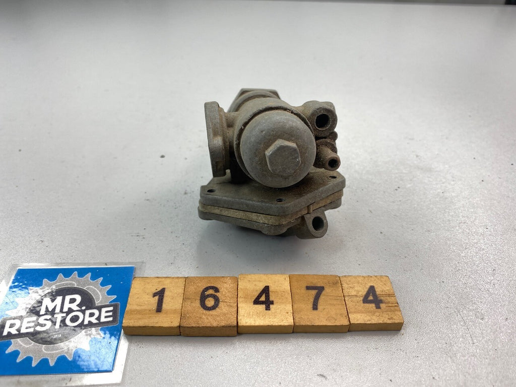 Suzuki Vintage Classic Motorcycle Fuel Tap by Mikuni (GT?)