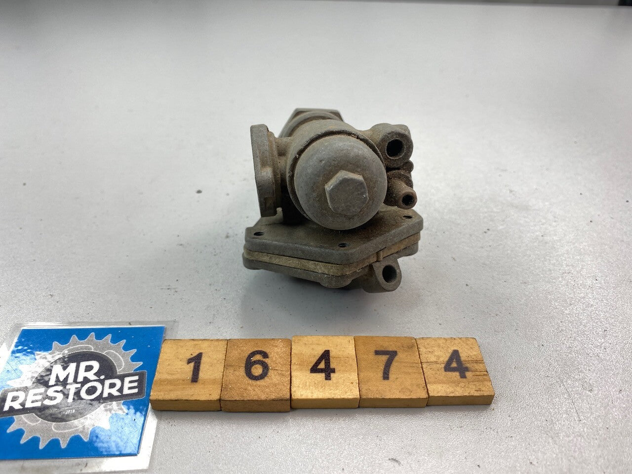 Suzuki Vintage Classic Motorcycle Fuel Tap by Mikuni (GT?)