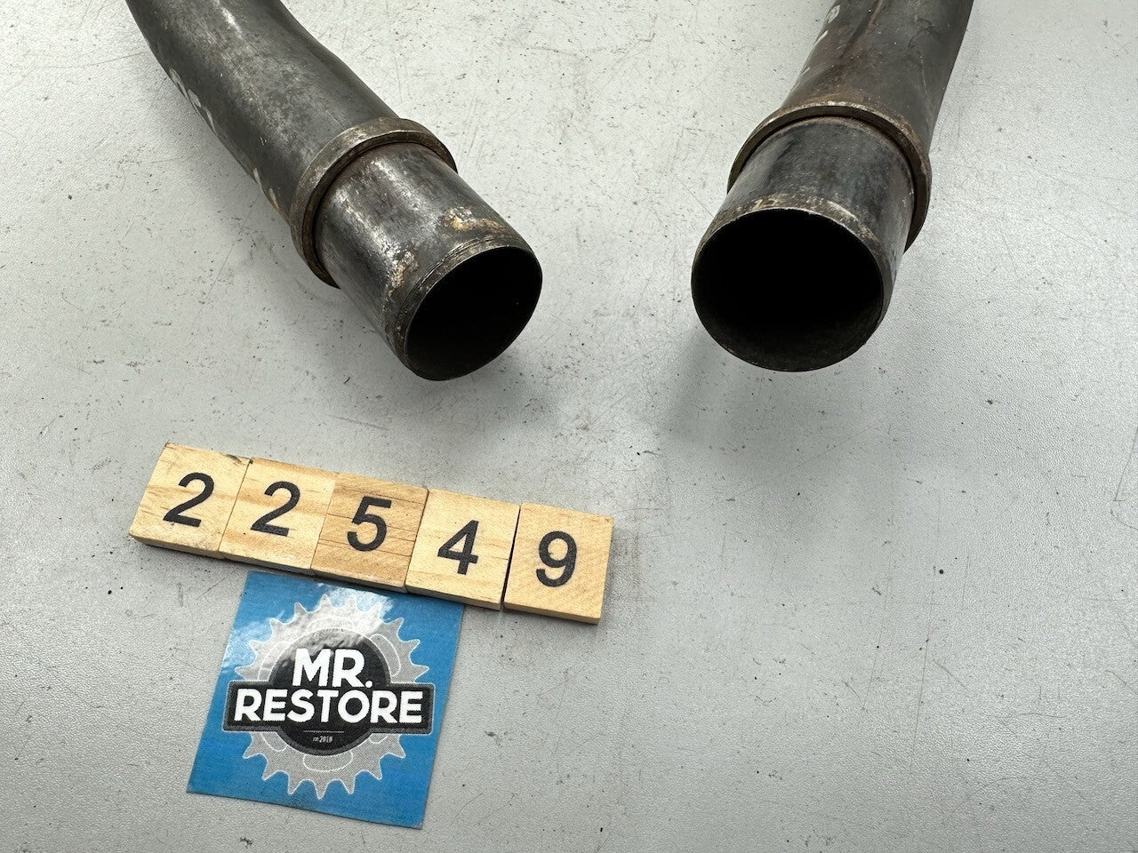 Honda VF750 VF700 Exhaust Manifold Pair 18420-MB2-003  18370-MB2-003