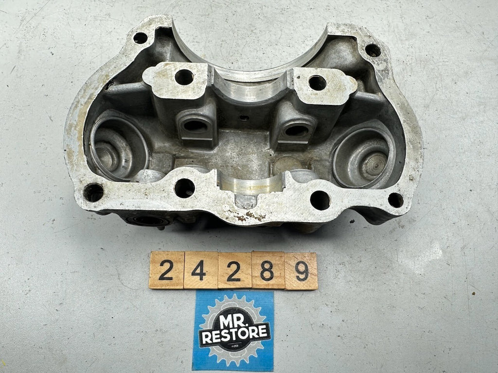 Honda XL200 XL185 XR185 Cylinder Head Cover 12000-427-305