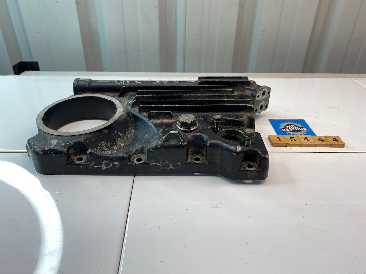 Kawasaki ZX400 GPZ550 GT550 Oil Pan Sump Cover 49034-1081