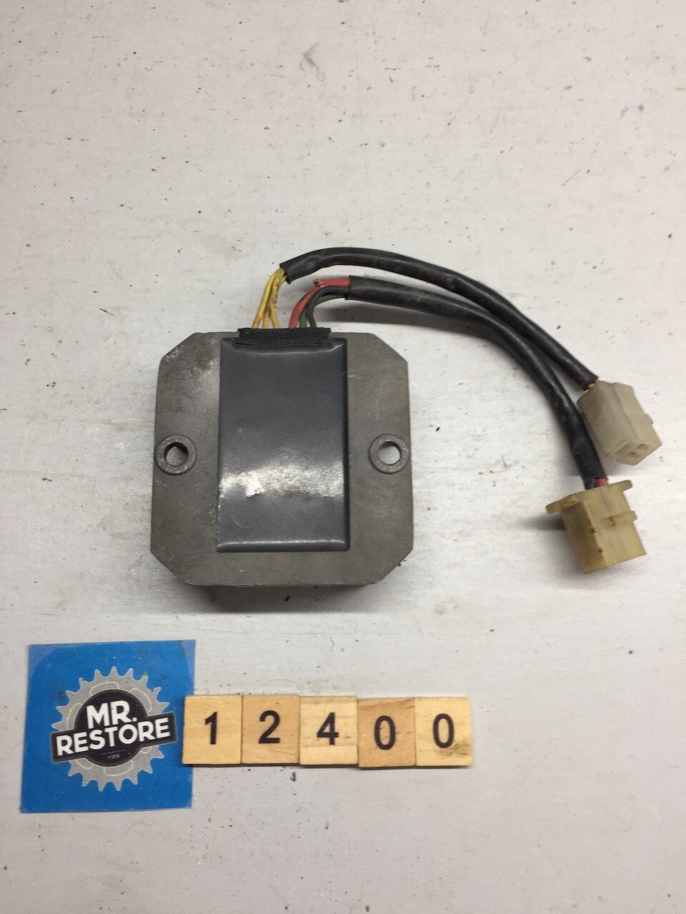 Honda CB250 RS Regulator Rectifier OEM SH532-12