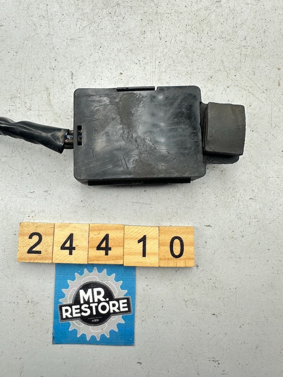 Kawasaki KZ1000 Z1000 KZ750 Z750 KZ440 Z440 Fuse Box 26004-035
