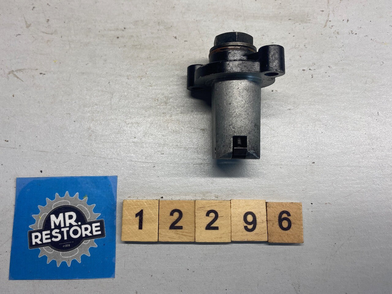 Yamaha XT500 XT550 XT600 TT600 Cam Chain Tensioner OEM - 34K-12210