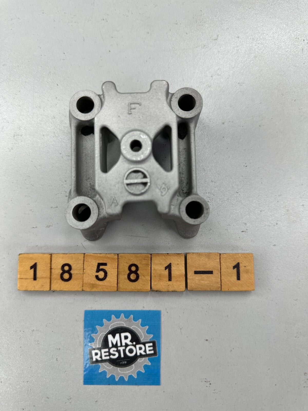 Honda CM250 CMX250 CB250 Camshaft / Rocker Arm Holder 12231-399-010