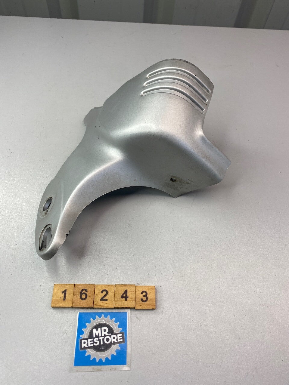 BMW R1100R R850R R/H Meter Cover 62 21 2 306 474