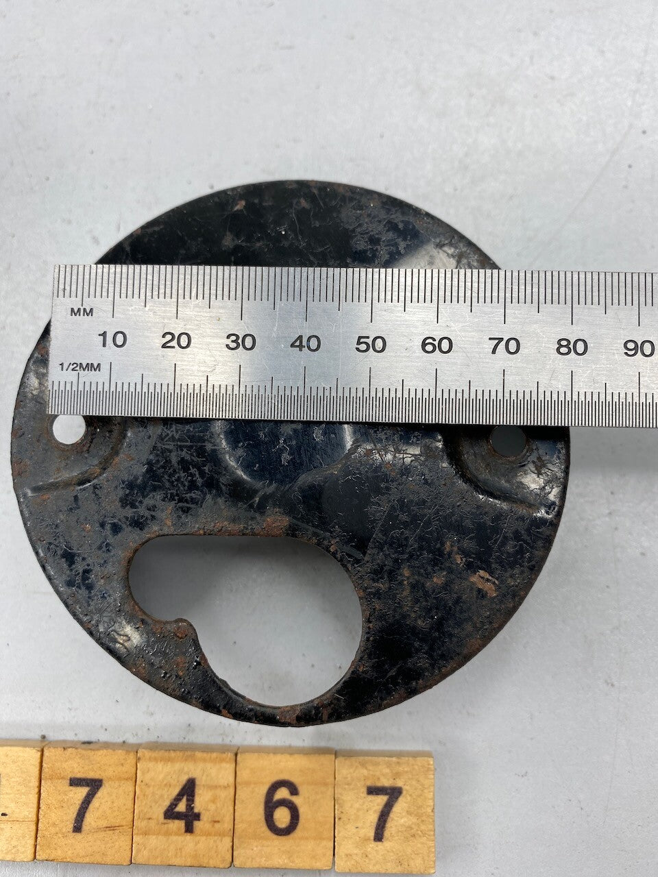 Kawasaki Z750 KZ750 Z KZ Tachometer Speedometer Rear Covers (pair)