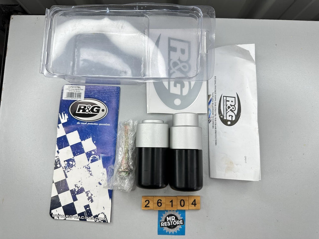 R&G Crash Protectors Black - (Lower Mount) Yamaha YZF-R1 2004 - 2006