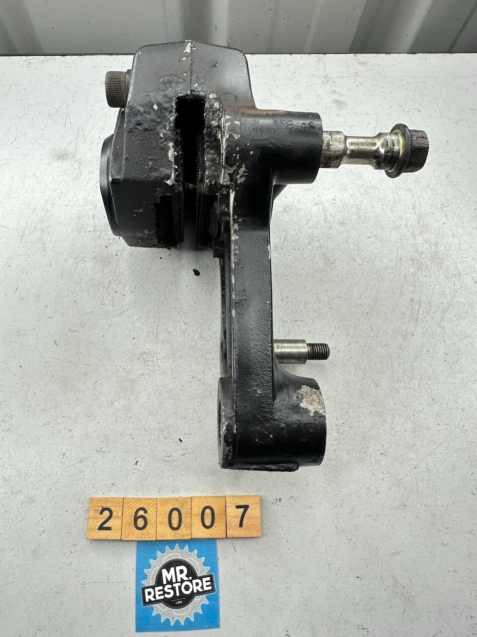 Kawasaki Z1300 KZ1300 '79-82' Rear Brake Caliper & Bolts 43041-1018