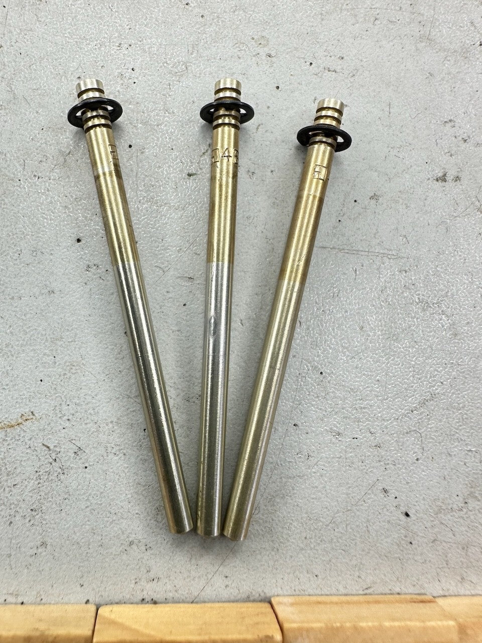 Kawasaki ZX750 GPZ750 OEM Mikuni Carburettor Needles 4BC7 (x3)