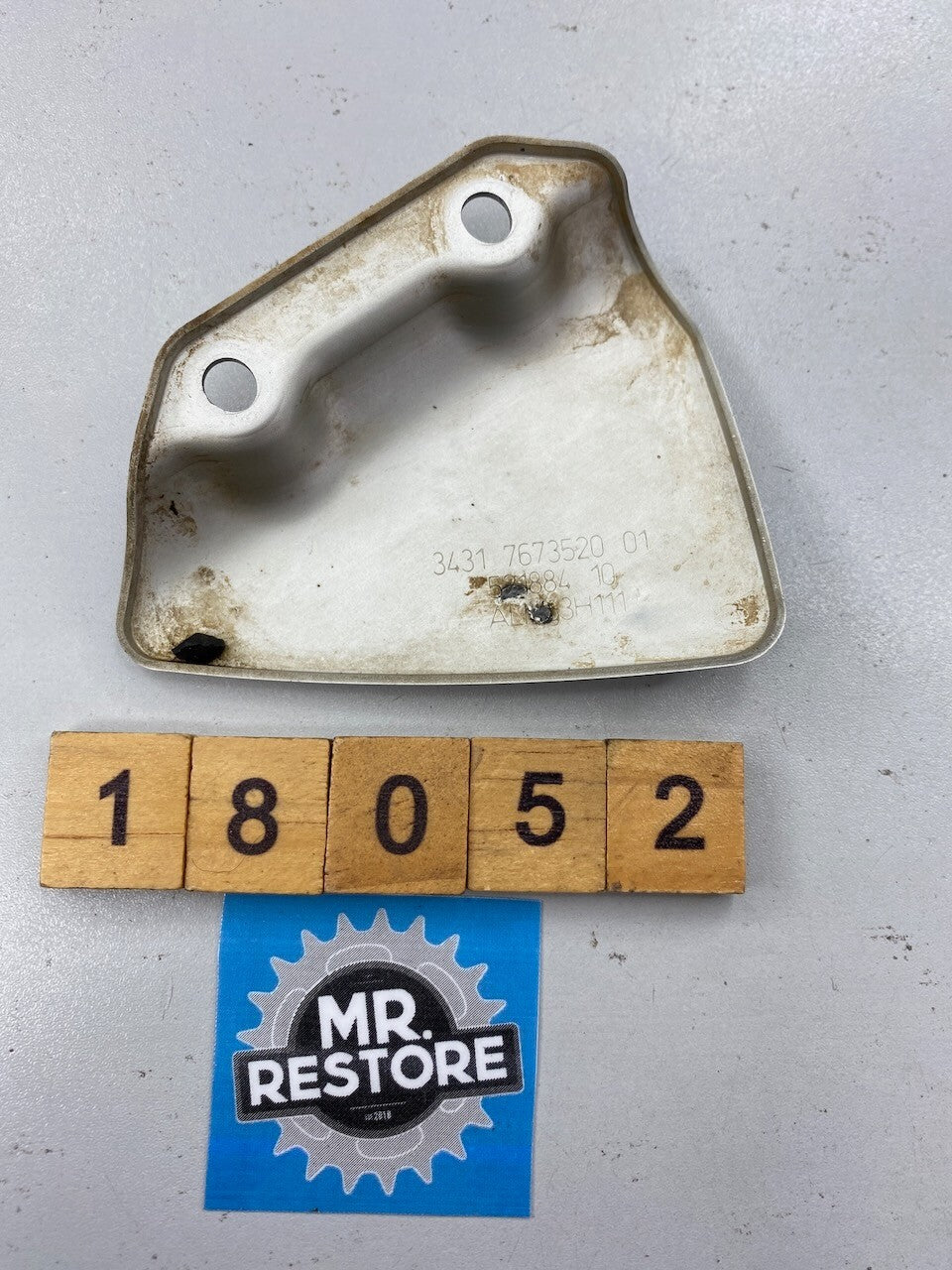 BMW R1200GS / ADV R12000R R1200ST Brake Master Cylinder Cover 34317673520