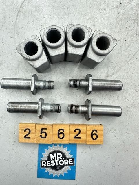 Honda CM450 CM400 CB450 CB400 Damper Collar & Bolt (set of 4)