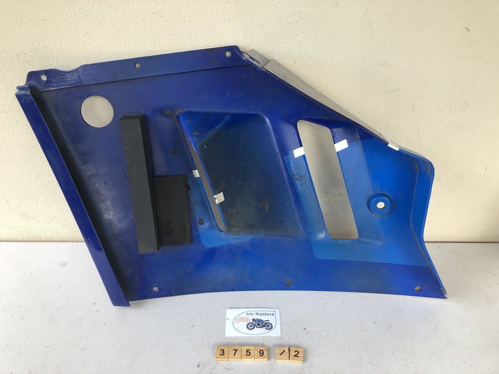 Suzuki GSXR1100 K 94431-40CO R Fairing