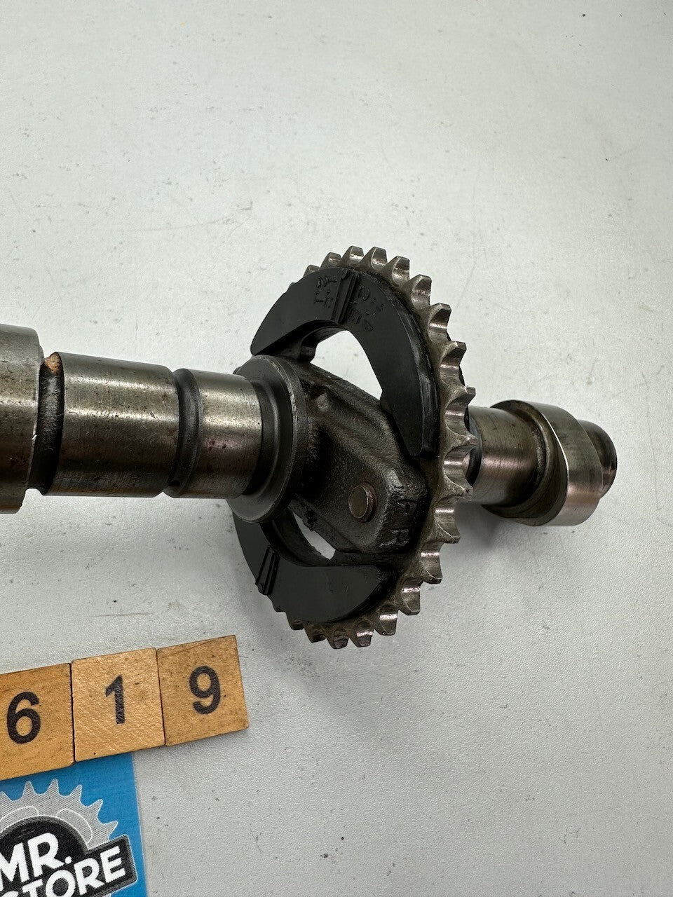 Honda VF400F Rear Exhaust Camshaft 14140-KE7-305