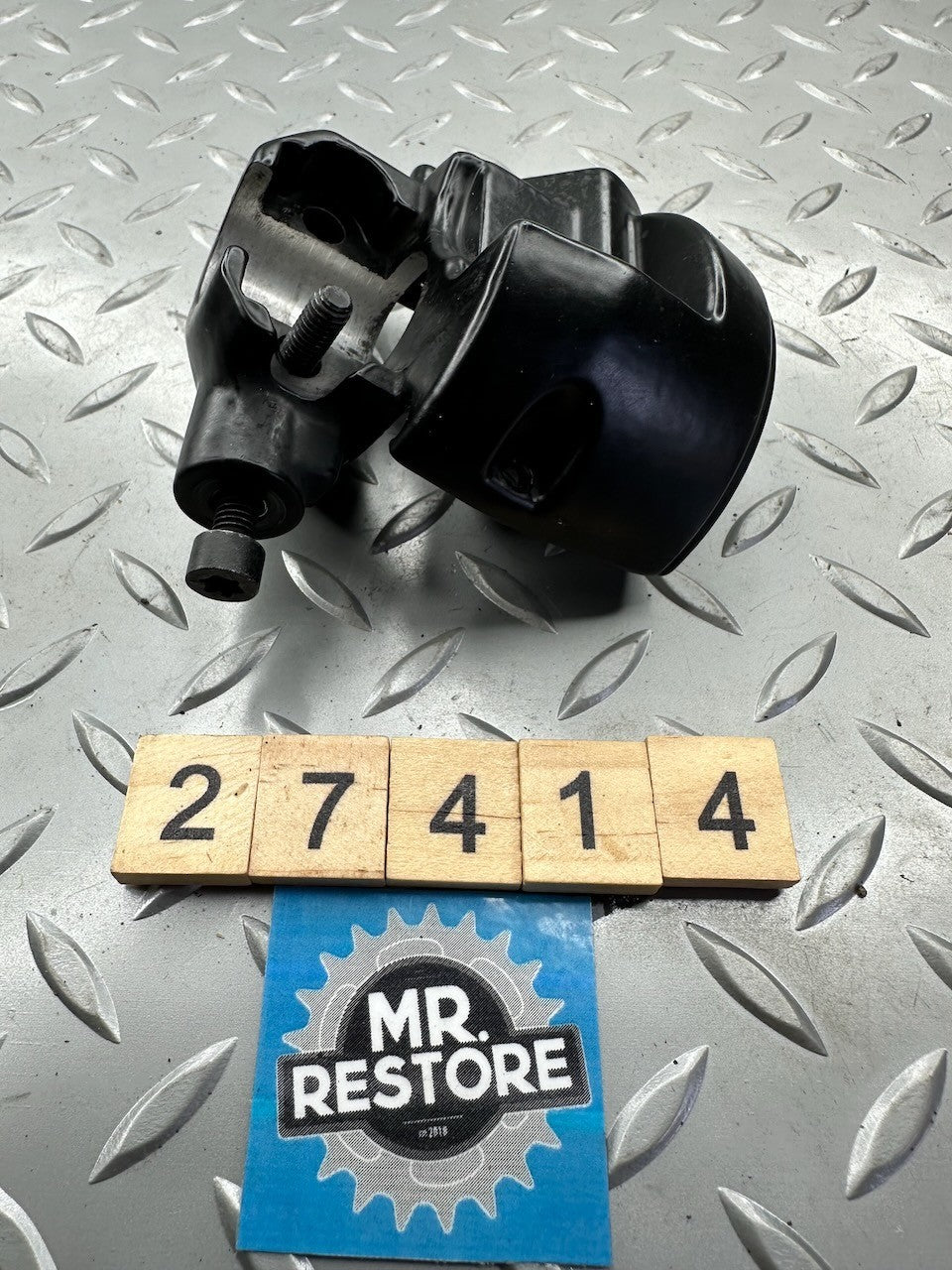 BMW F650GS '99-07' F650CS G650GS '08-10' Right Switch Block Housing 61317654444