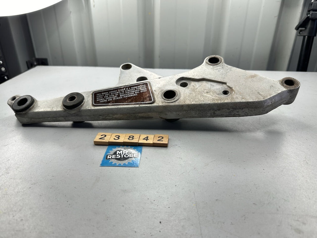 Honda CB750 '79-82' Right Footrest Peg Bracket 50640-438-611