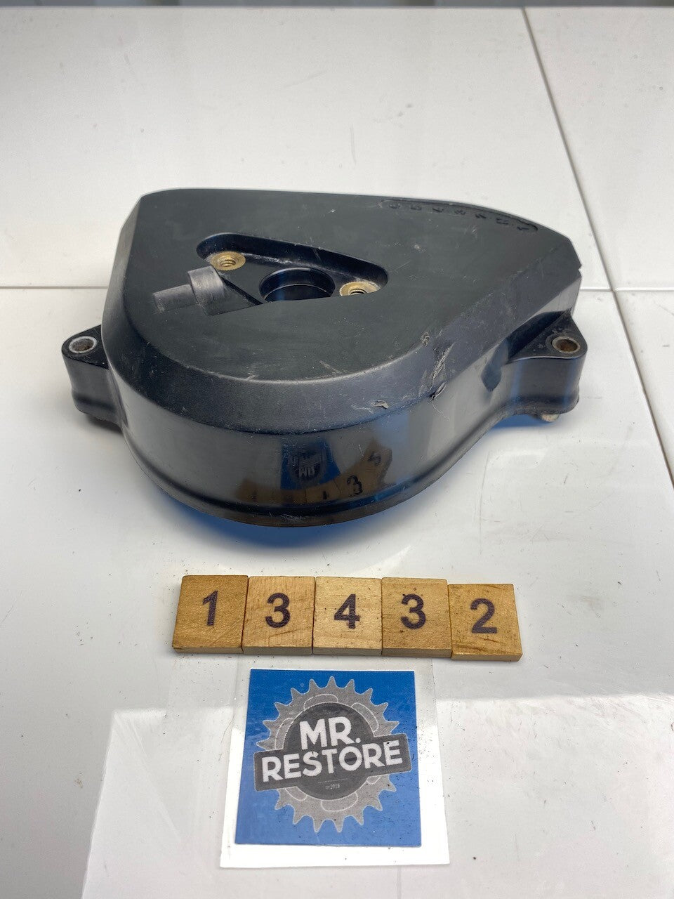 Honda CBR900RR Fireblade 94-97 Drive Sprocket Cover 11350-MAE-000