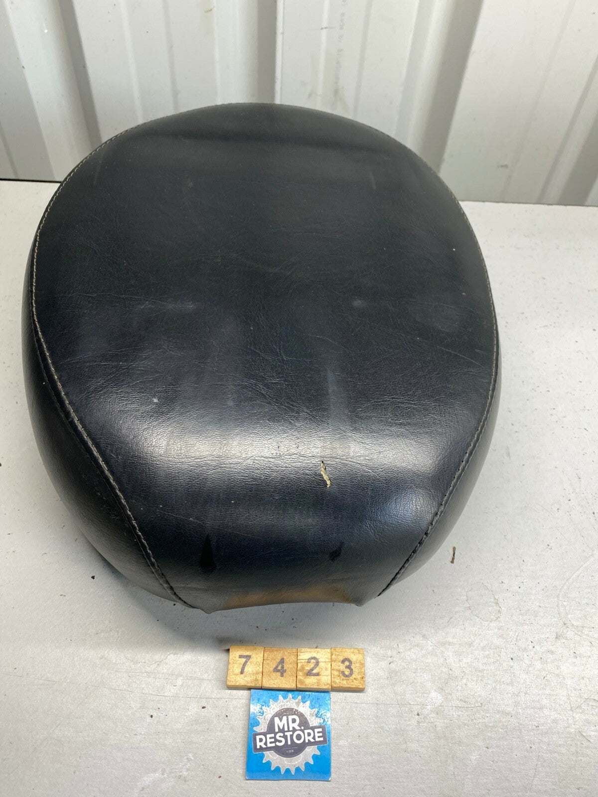 Yamaha V-Star XVS650 1998 to 2000 XVS400 1998 to 2005 - Drag Star Seat 5BN-24750