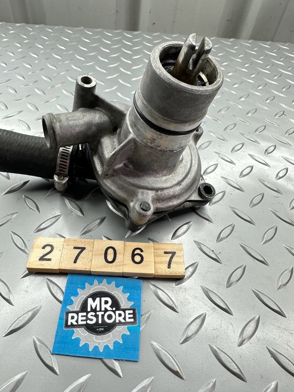 Honda VF500 VF400 Water Pump 19200-KE7  19200-KE7-000  19221-KE7  19221-KE7-000