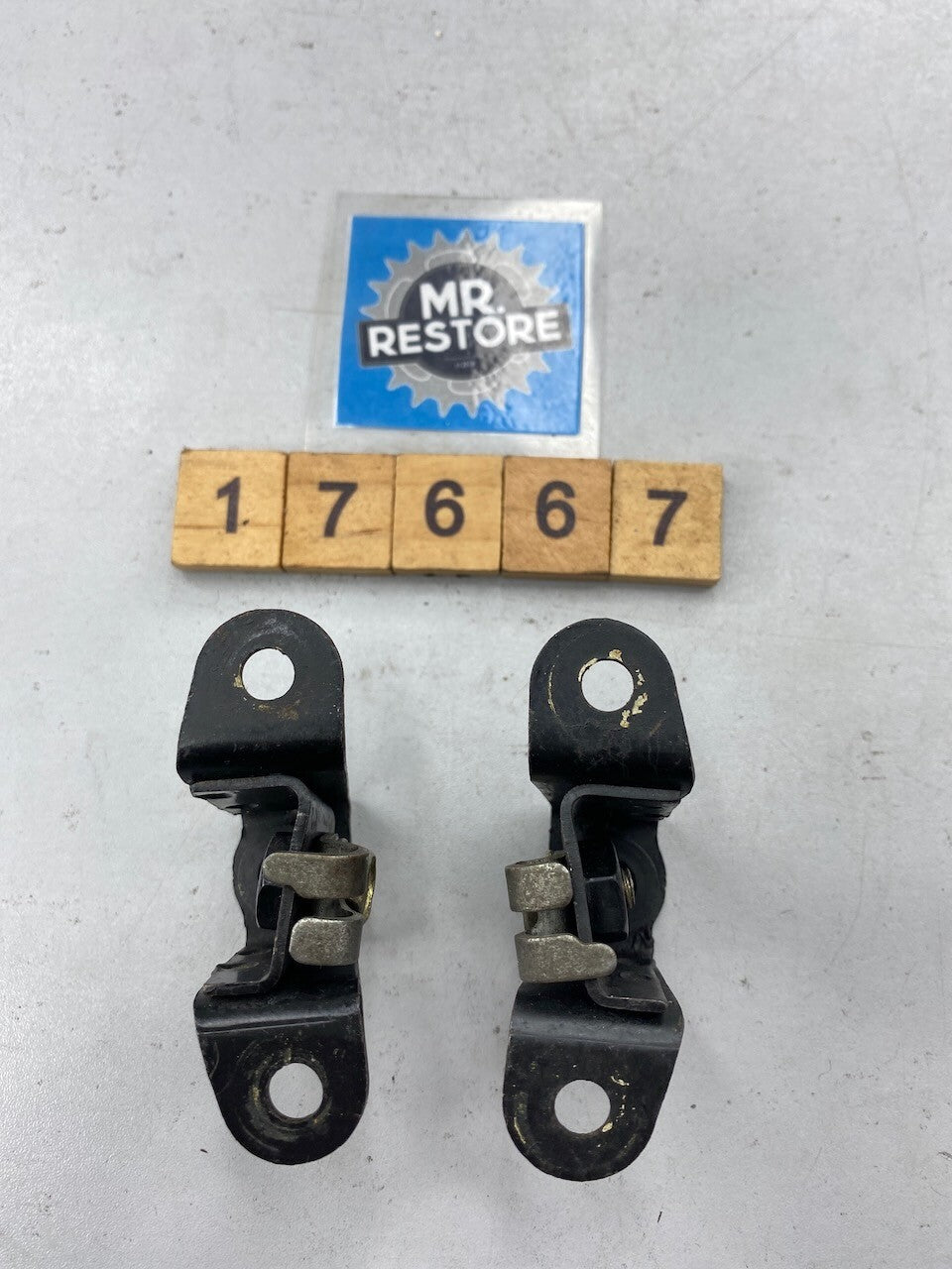 Honda GL1000 Goldwing 1976-77 Shelter Brackets (Pair) 83125-371 - 83126-371-010