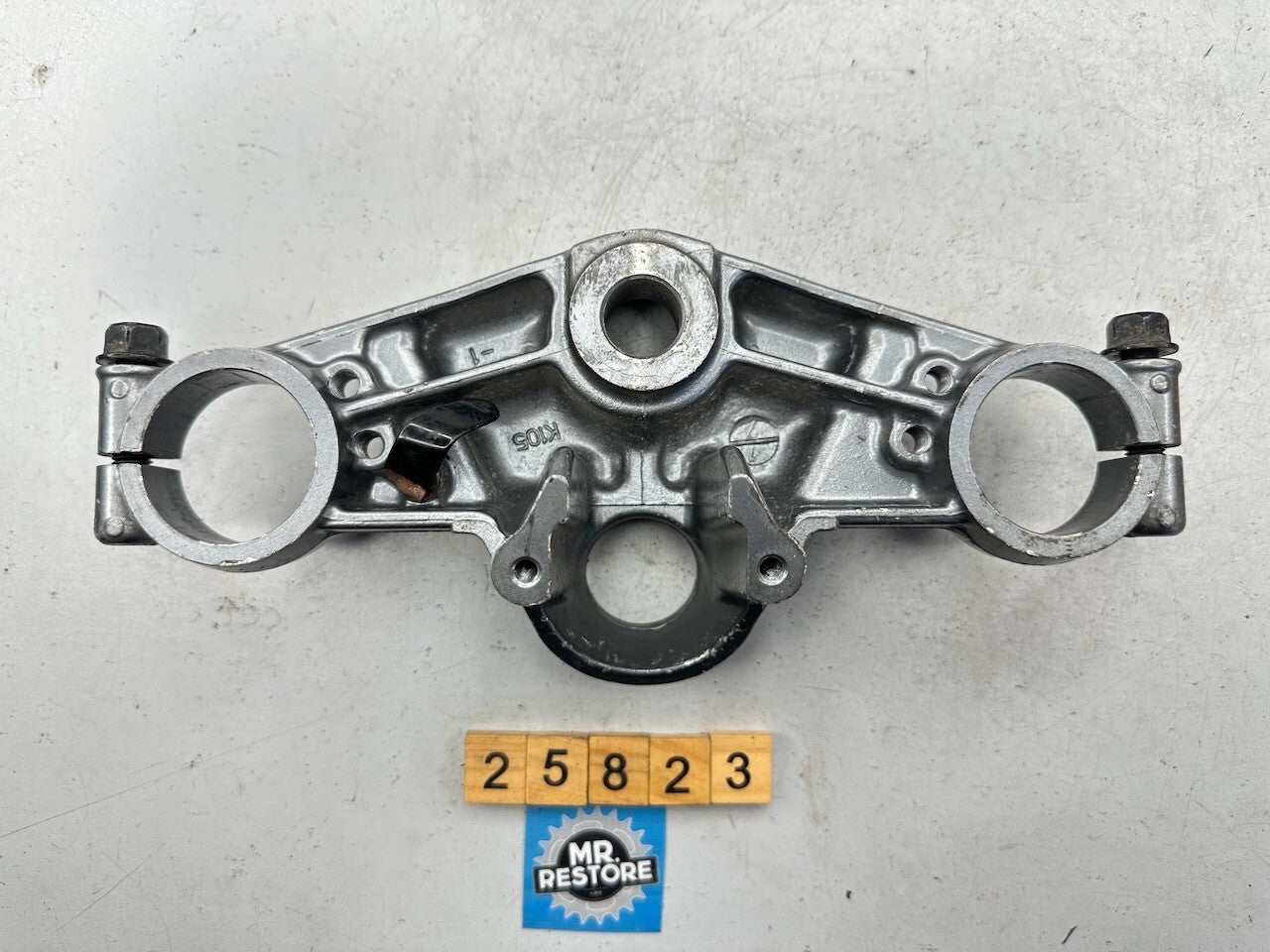 Kawasaki ZX1100 ZZR1100 '90-92' Upper Triple Tree Steering Stem Fork Clamp
