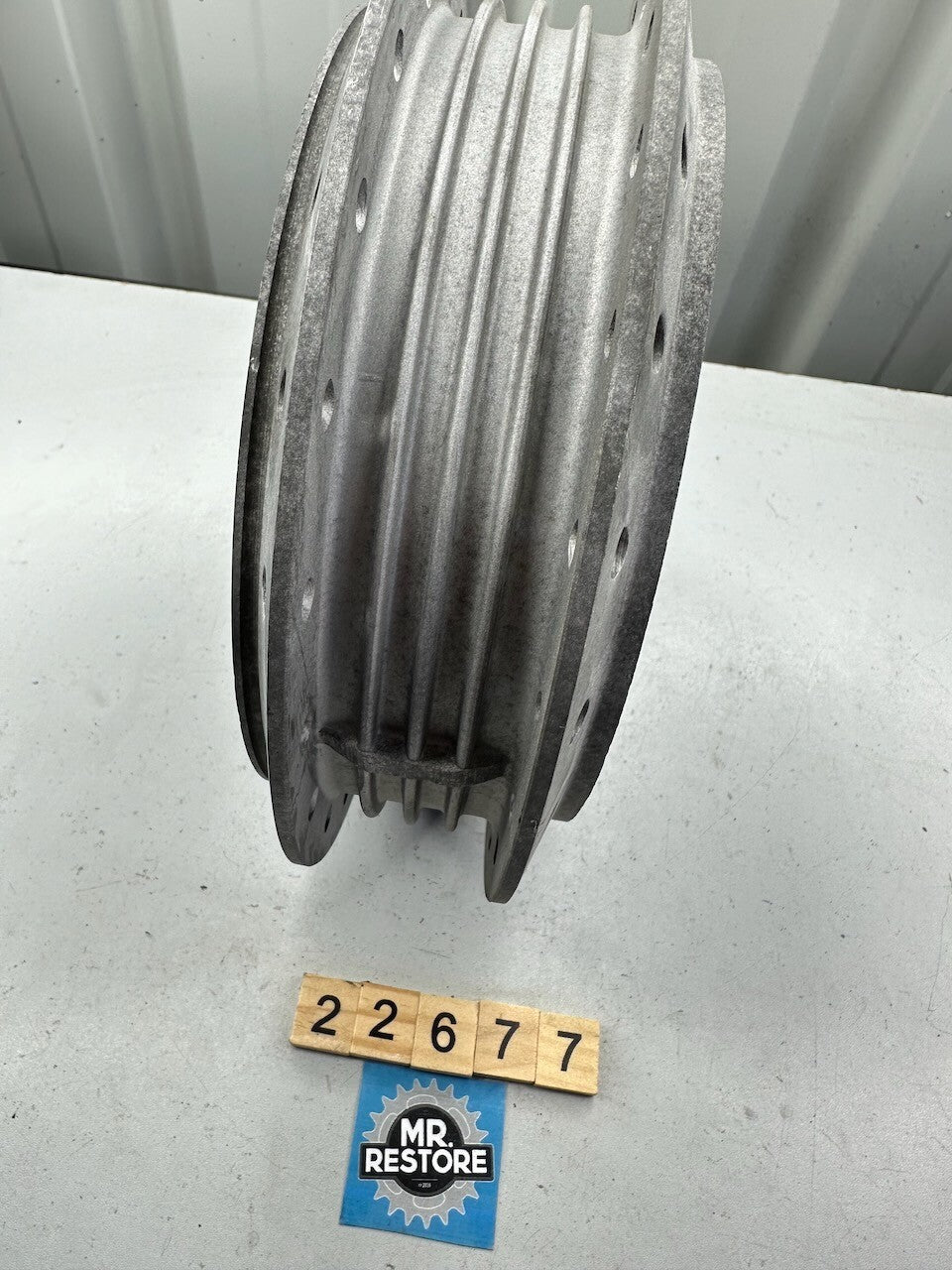 Kawasaki S1 250 S2 350 Triple Rear Wheel Hub 42009-011