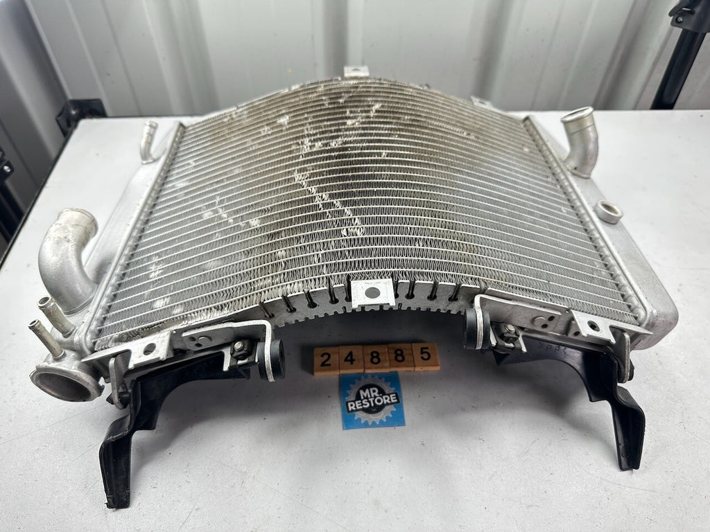 Kawasaki ZXR600 ZX600 ZX6R '98-99' OEM Radiator 39061-1265