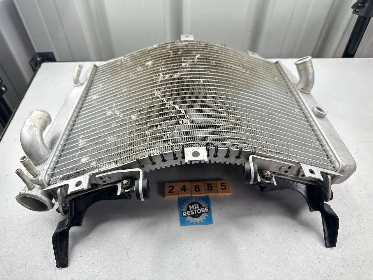 Kawasaki ZXR600 ZX600 ZX6R '98-99' OEM Radiator 39061-1265