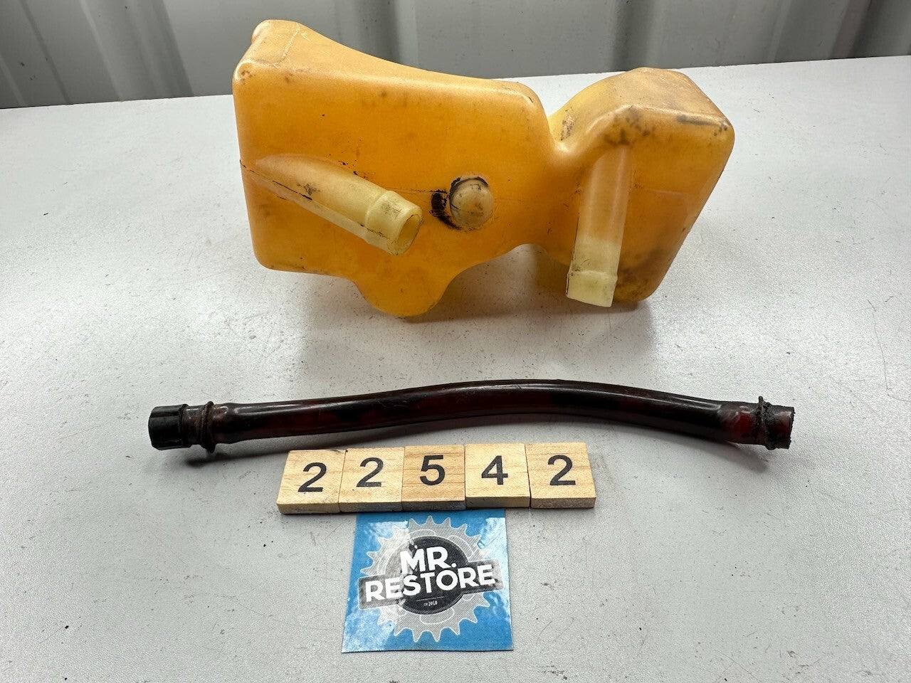 Honda VF750 VF700 Water Coolant Tank & Hose 17551-MB2