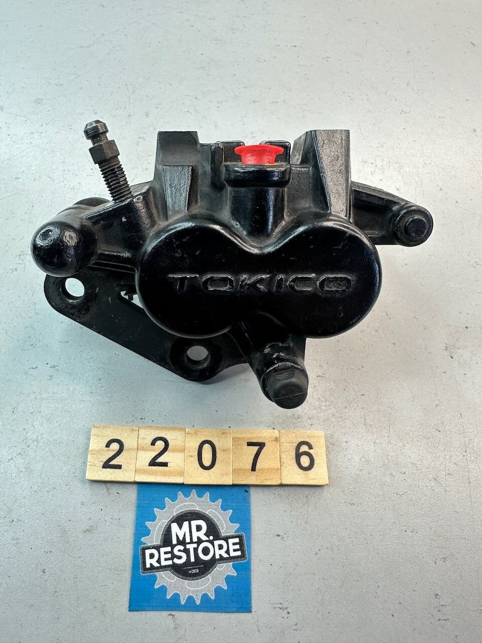 Suzuki GSF250 Bandit Front Brake Caliper 59300-33D00