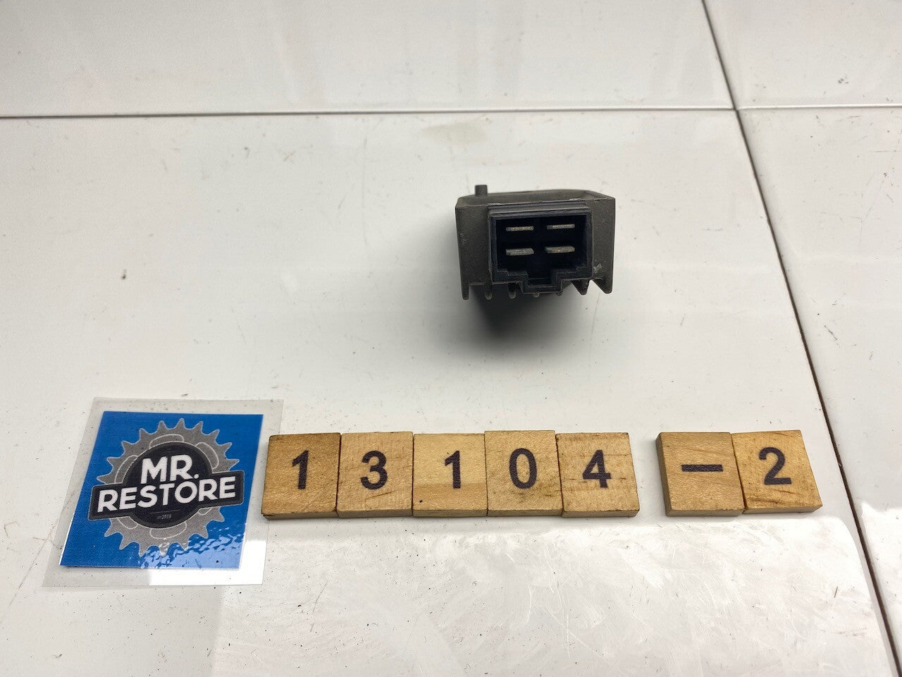 Yamaha XT225 TW200 SH50 Voltage Regulator 1KH-81960