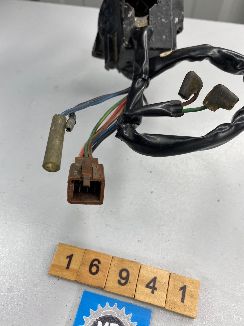Yamaha SRX600 R/H Handlebar Switch OEM 