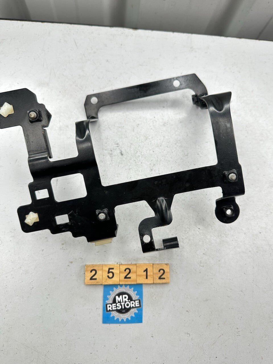 BMW K1300R Pressure Modulator Integral ABS Pump Carrier Bracket 2009-14