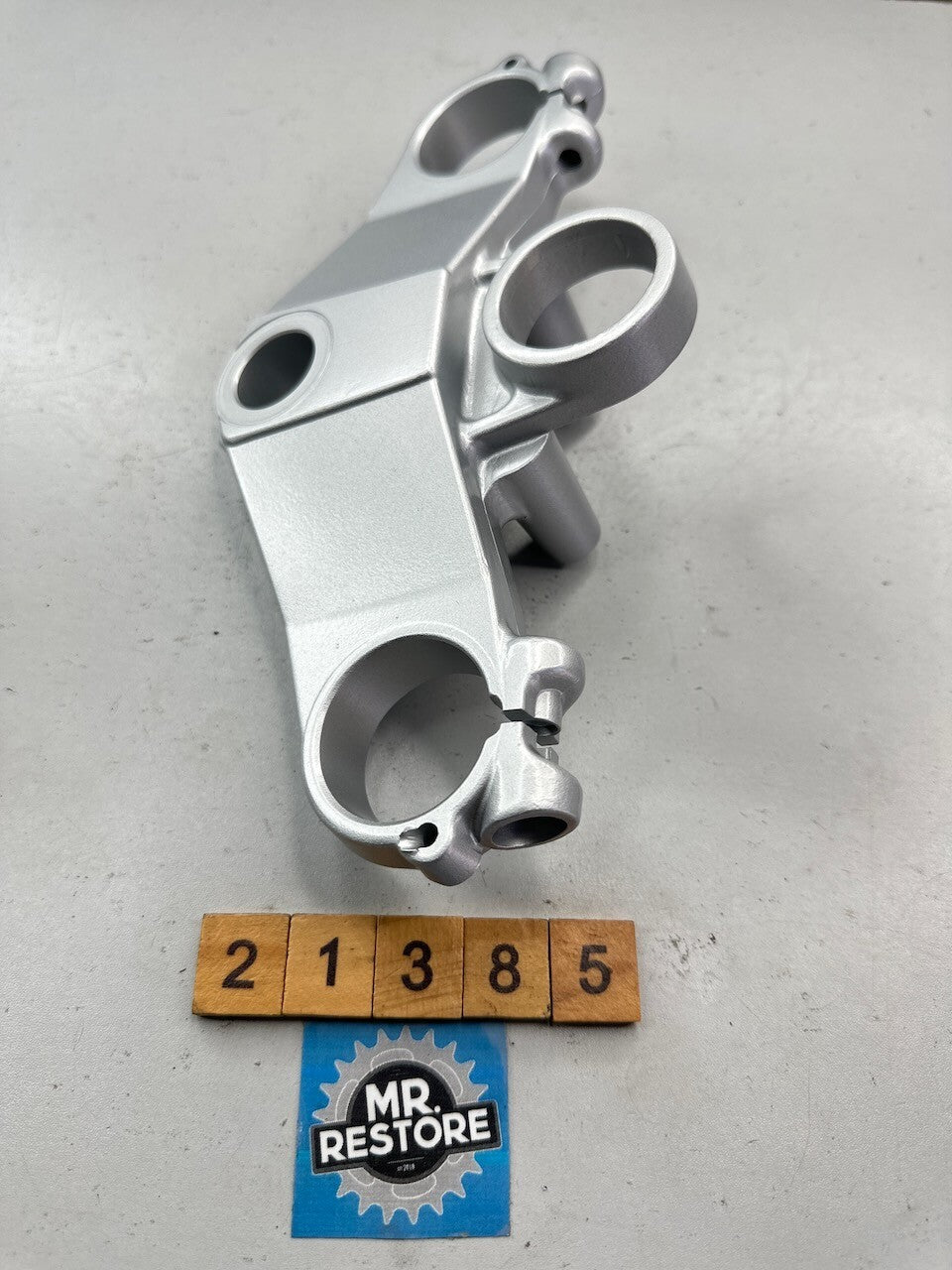 Yamaha TZR250 1986-88 1KT 2MA Triple Tree Top Clamp (for 29mm forks) (Painted)