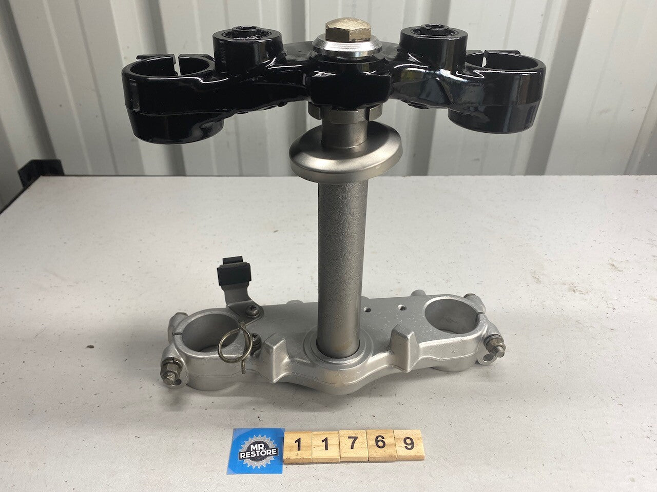Yamaha XT500Z XT600 Fork Clamp Tree Assy.34L-23435-00-98 & 43F-23340-30-39