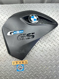 BMW G650GS 10-15 / Sertao - Left Lateral Trim Plaque Holder Tank Cover & Badge