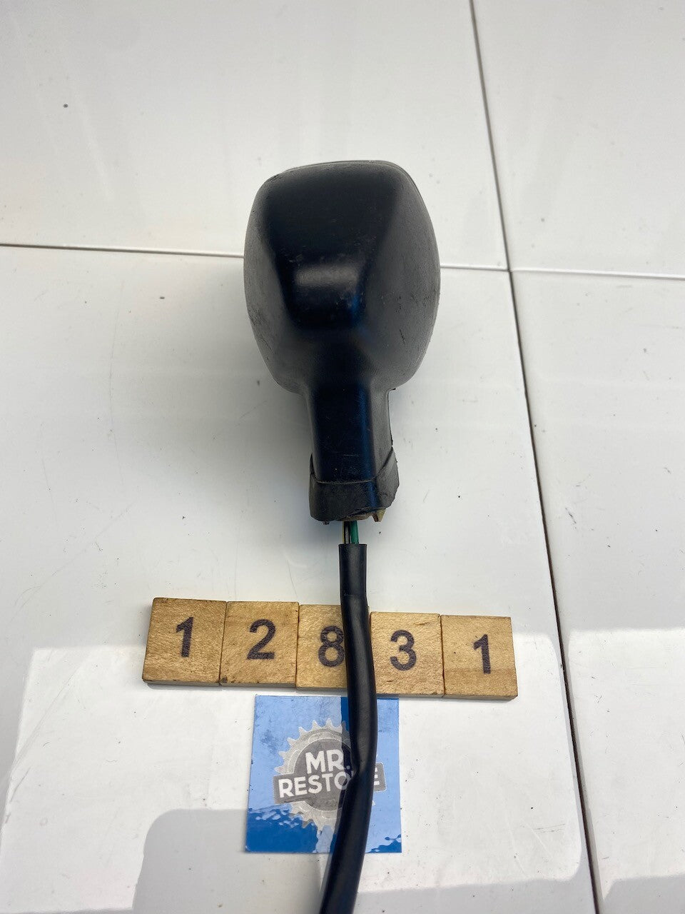 Yamaha TRX YZF FZR OEM Indicator (tested) (non OEM clear lens) 