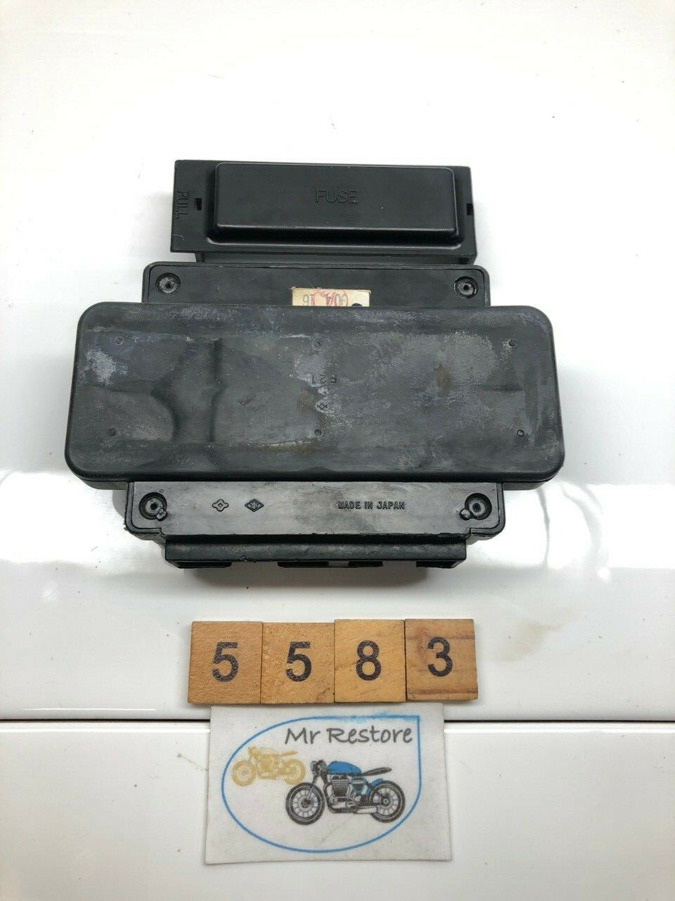 Kawasaki GPZ1100 750 600 KLE500 ZX10 & many more - Fuse Junction Box 26021-1070
