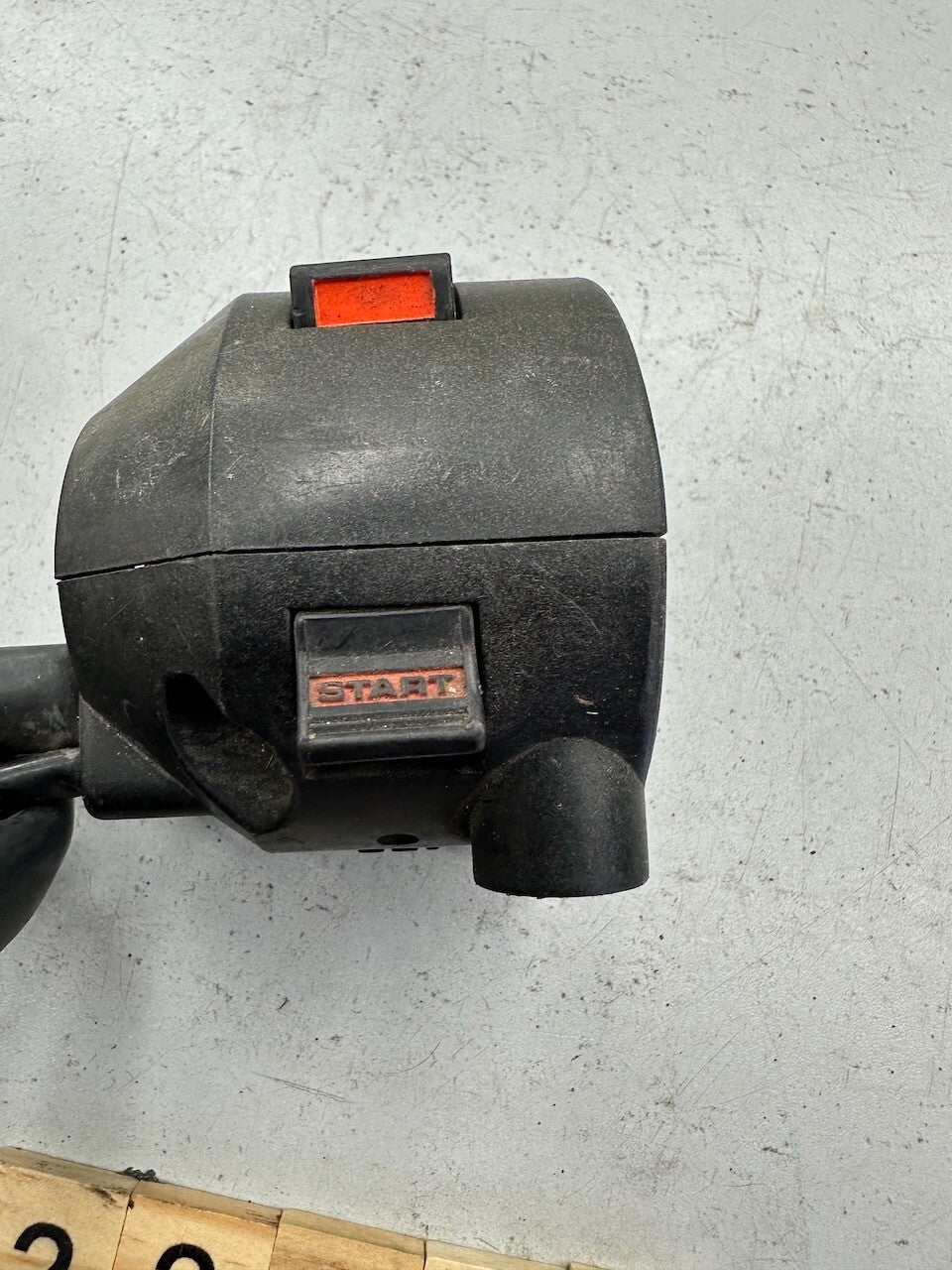 Honda VF750 VF700 Right Handlebar Switch