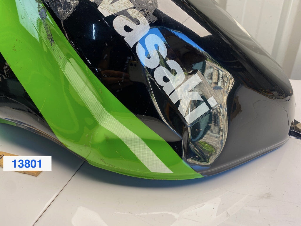 Kawasaki ZX6R 1999 Fuel Tank & Cap (no key)