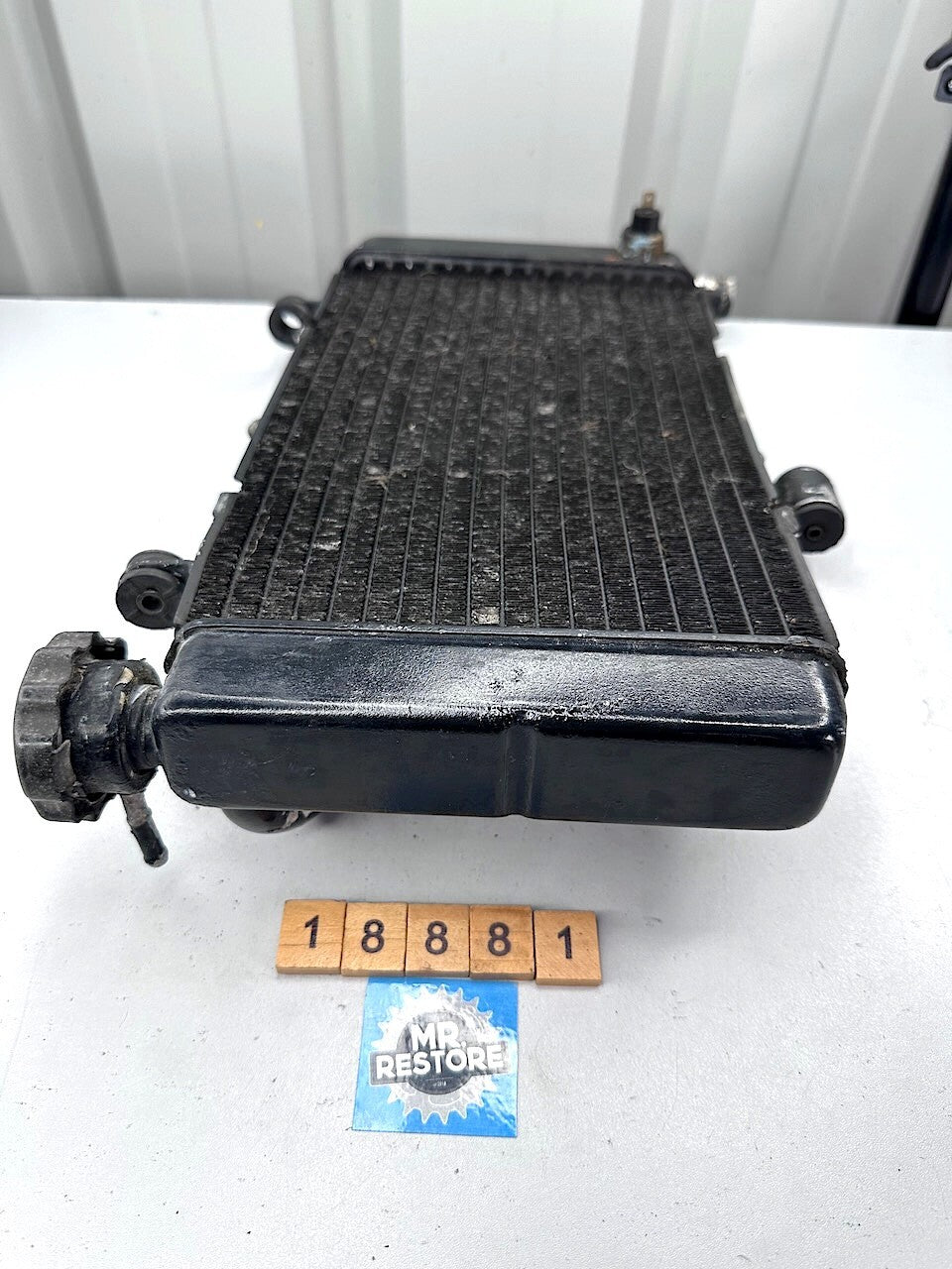 Honda CBR250RR MC22 Radiator 19010-KAZ-003