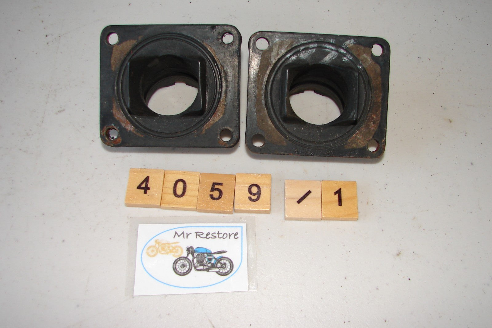 Yamaha RD400 RD350 RD250 Inlet Manifoilds (pair)